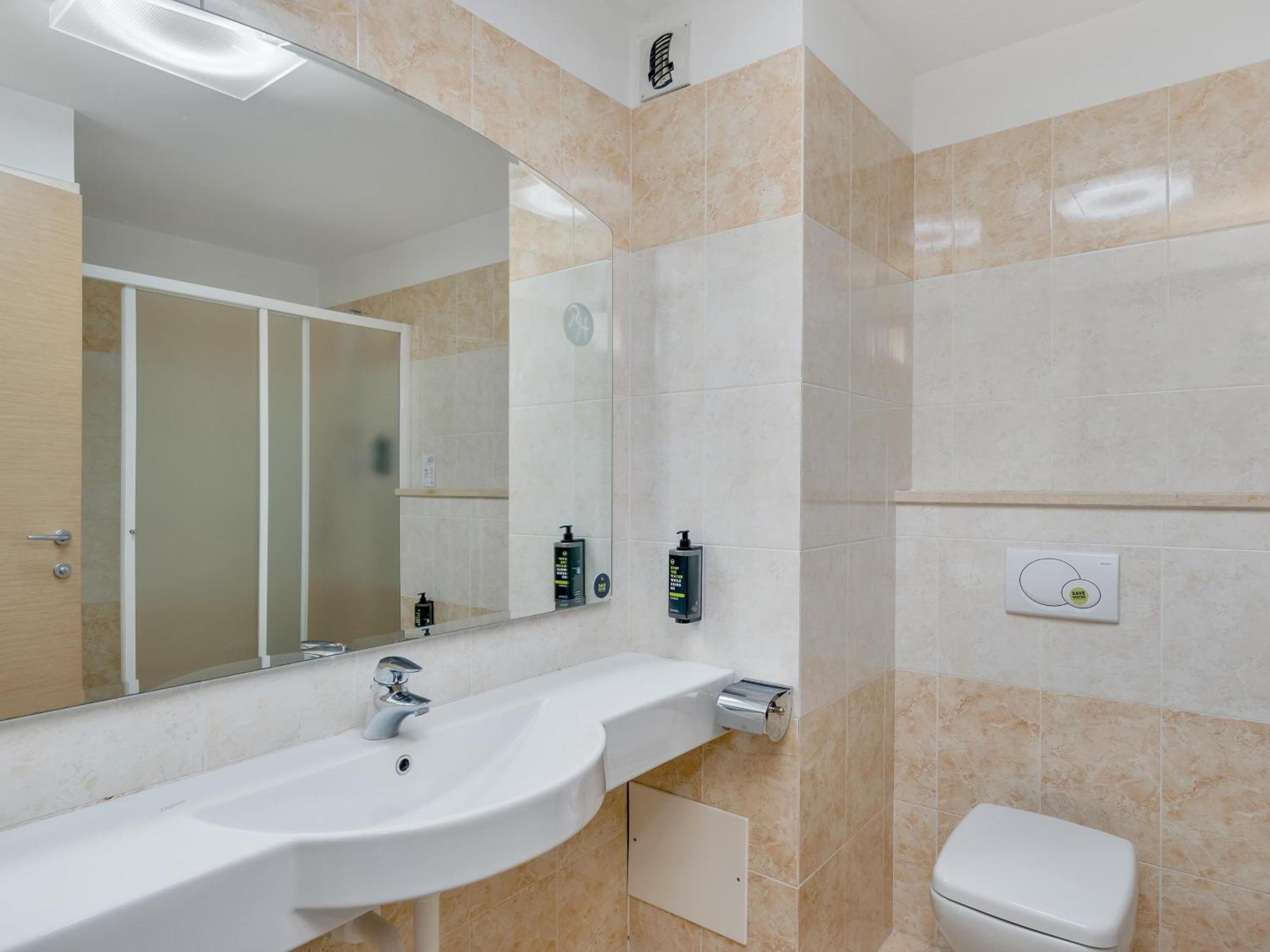 B&B Hotel Settimo Torinese Esterno foto