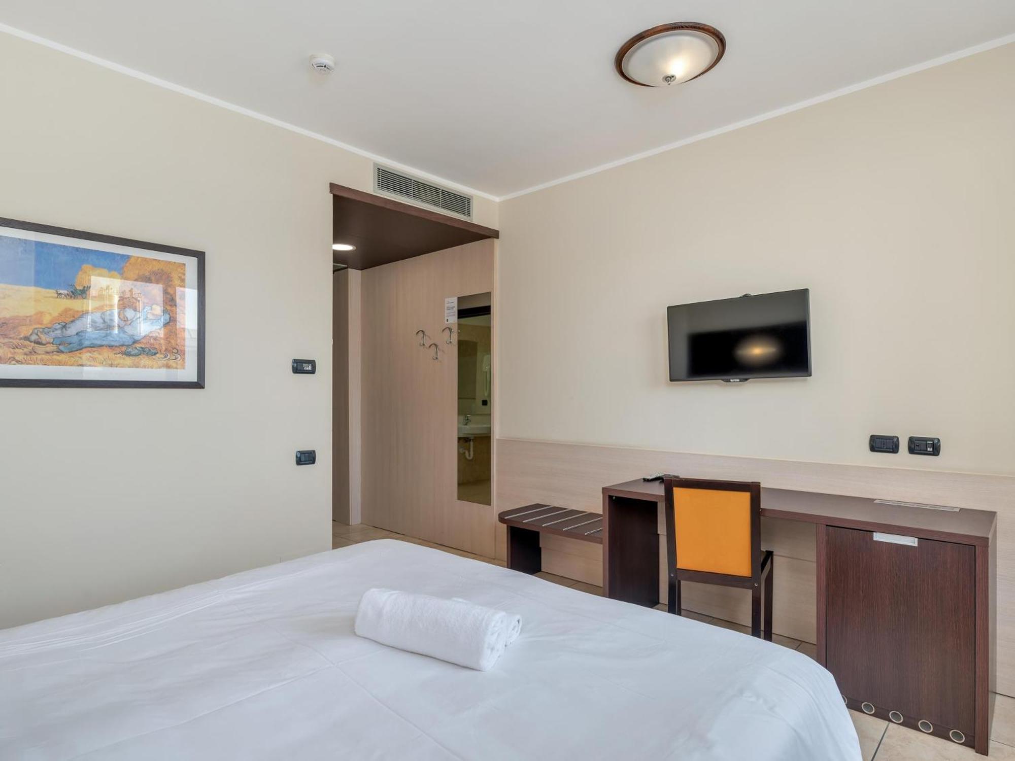 B&B Hotel Settimo Torinese Esterno foto