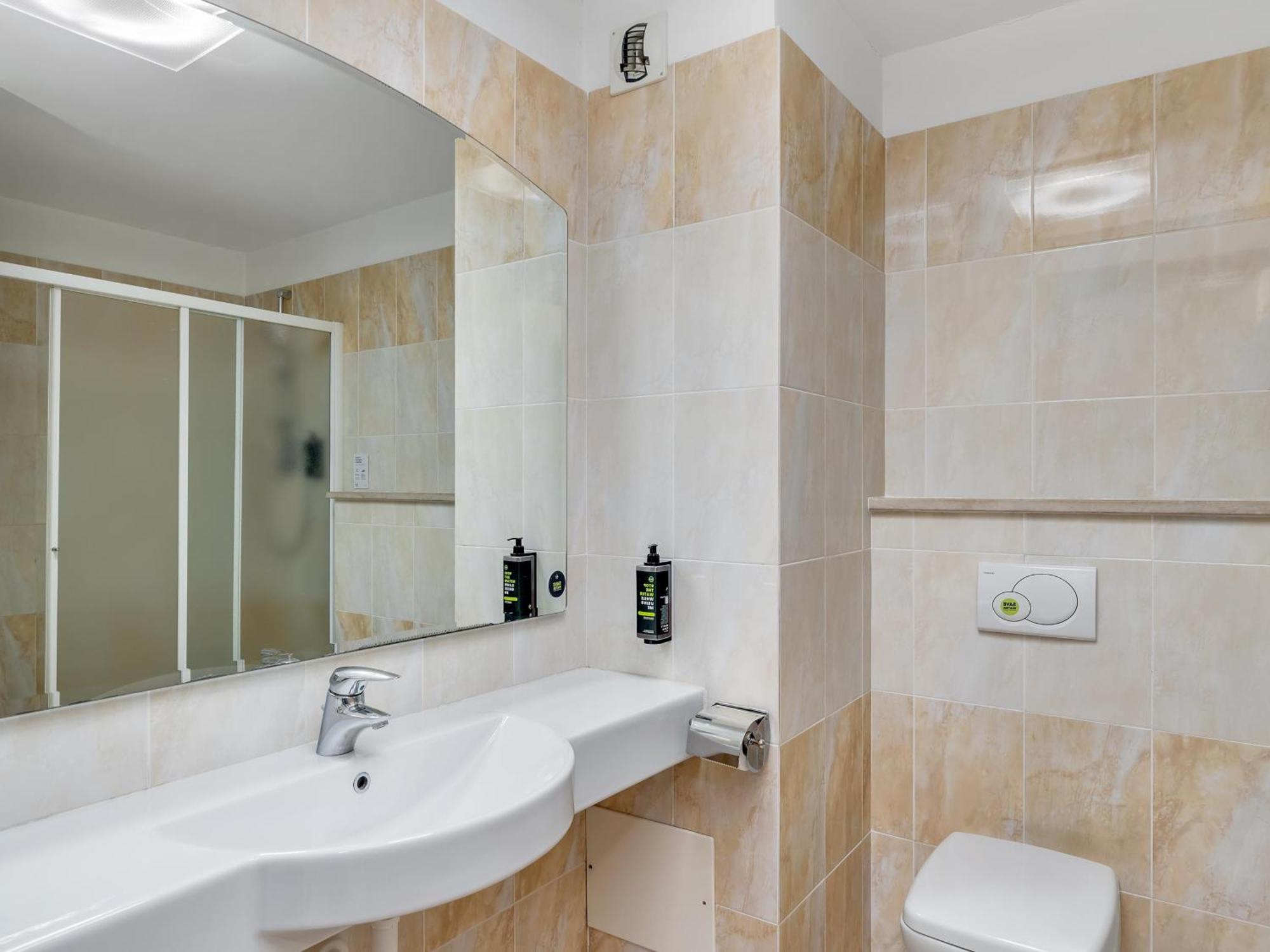 B&B Hotel Settimo Torinese Esterno foto