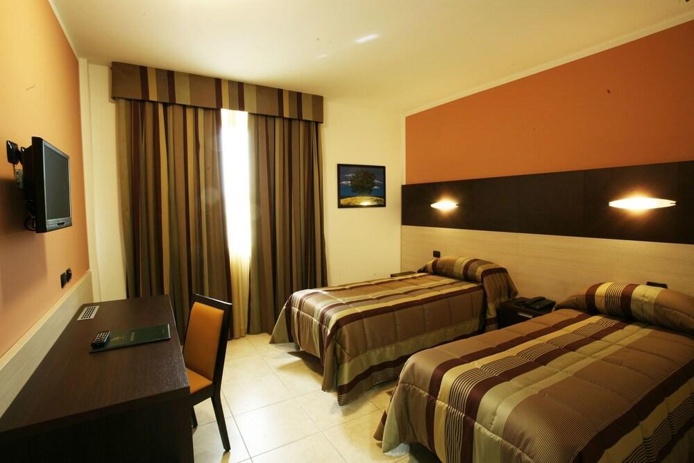 B&B Hotel Settimo Torinese Esterno foto